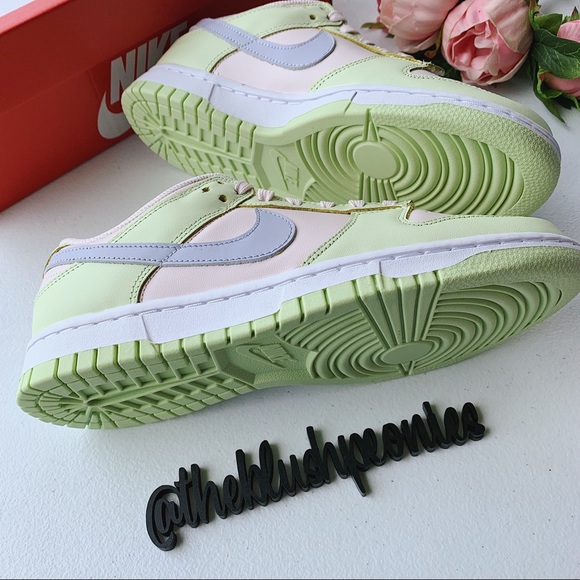 Nike Dunk Low NWT - Picture 10 of 10